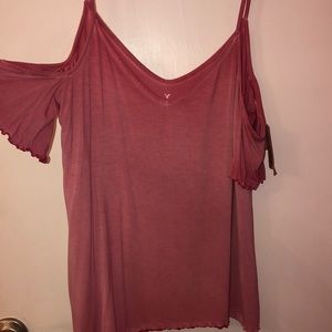 American eagle shirt.